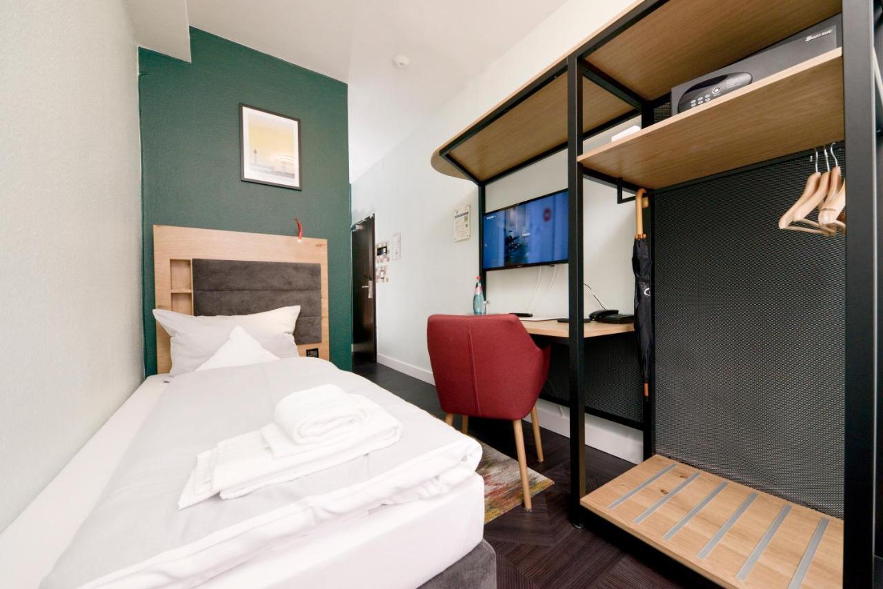 Amc Hotel - Schoeneberg Berlin Luaran gambar